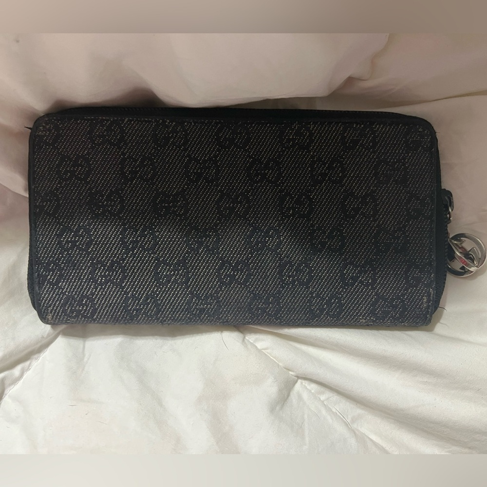 Authentic GUCCI Gucci Black GG Denim Canvas Round Zippy Long Wallet - Picture 5 of 11